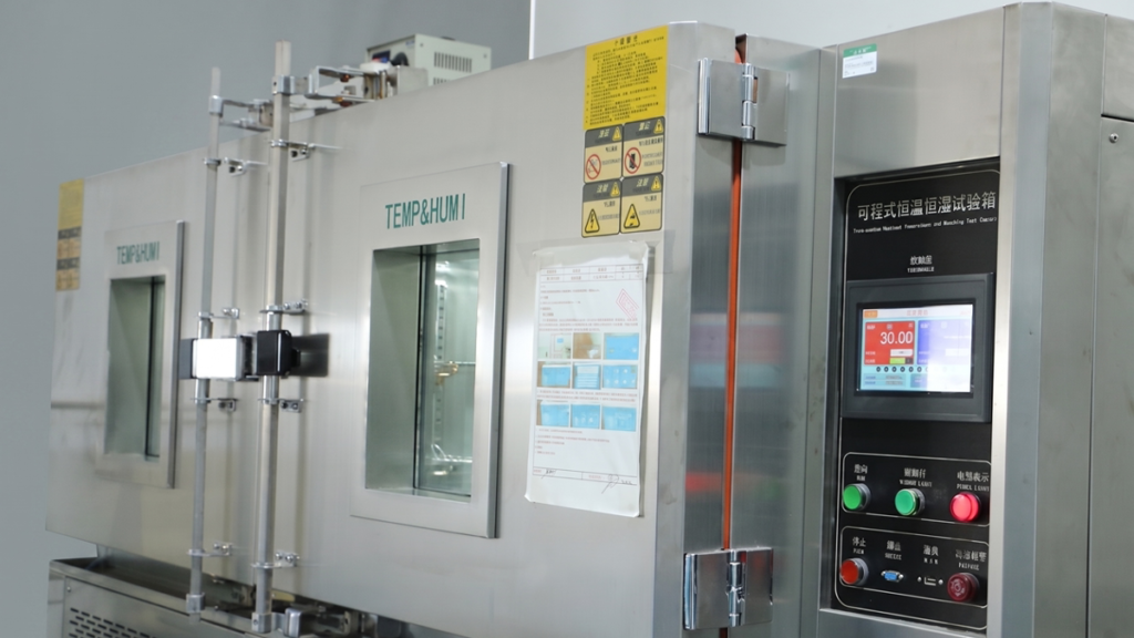 Environmental and ageing test chamber at NBlite