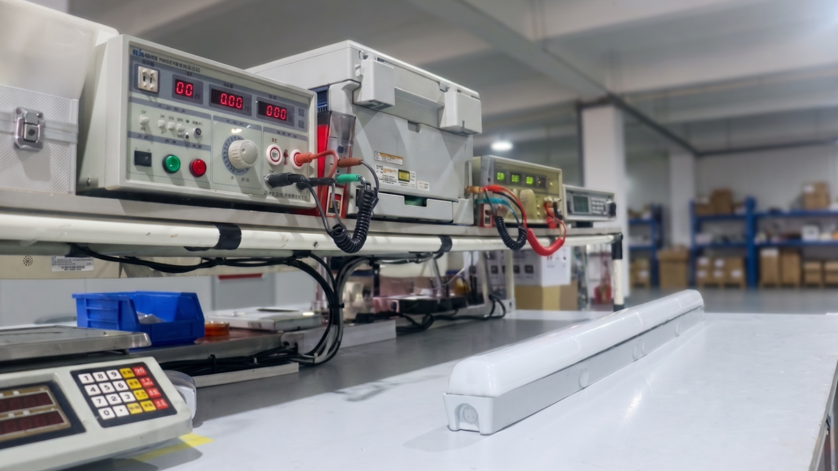 Electrical safety testing of LED luminaires at NBlite